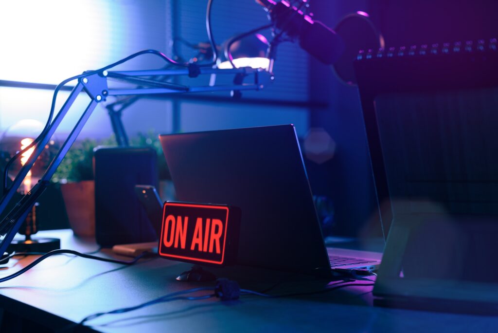 Live online radio station with on air sign